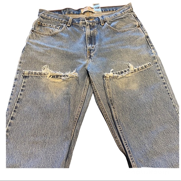 Vintage Levi Strauss Signature W33 Regular Fit Light Jean Naturally Distressed - Picture 9 of 9